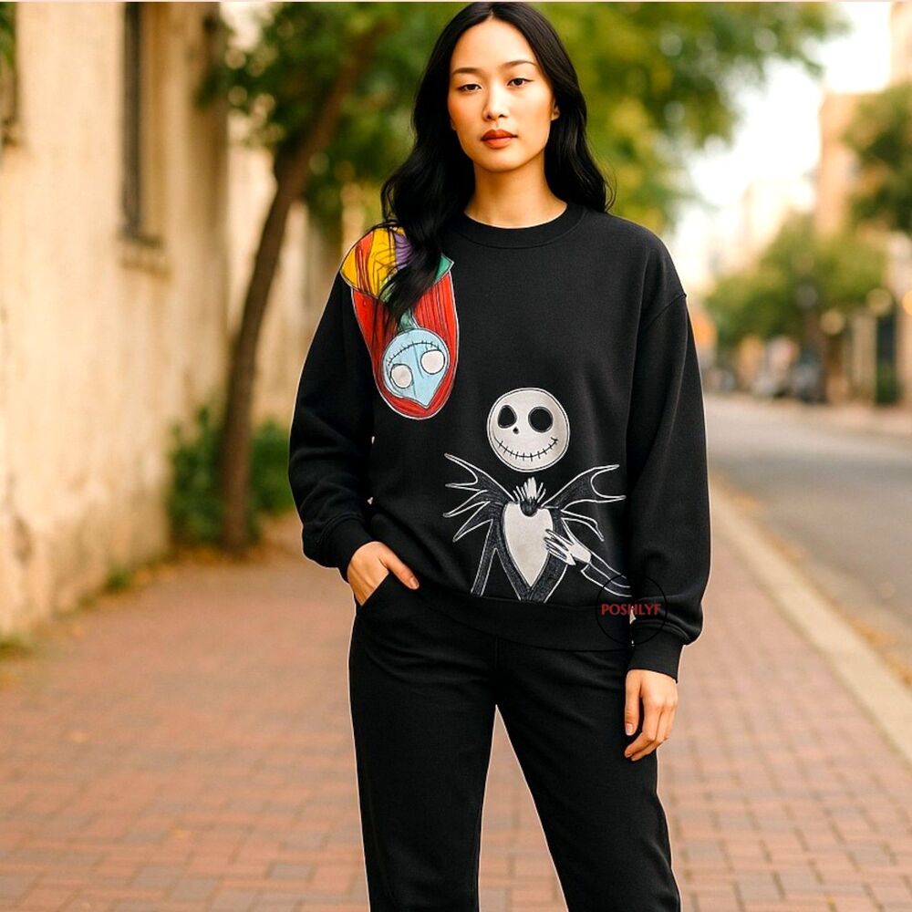 Disney Jack & Sally Nightmare Before Christmas Sweatshirt Black Large
